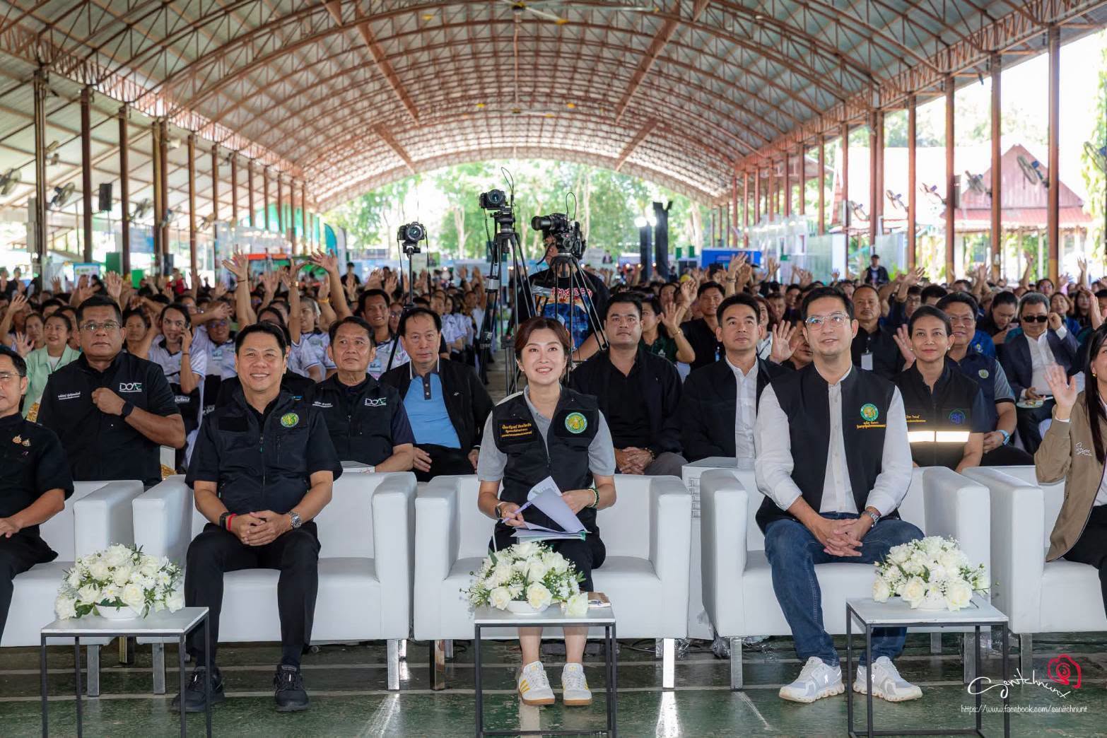 title - ส.ป.ก. ร่วมในพิธีเปิดโครงการงานเวทีนวัตกรรมเสริมสร้าง Smart Farmer รุ่นใหม่ Agri-Innovation Forum ณ จังหวัดสุโขทัย